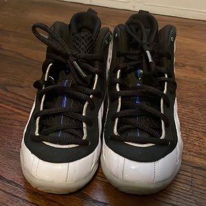 Nike foam posits “Lil Posite” size 13